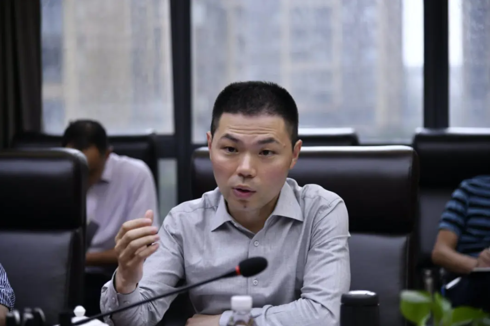 （中信證券股份有限公司全球消費行業(yè)組總監(jiān)孫向威）